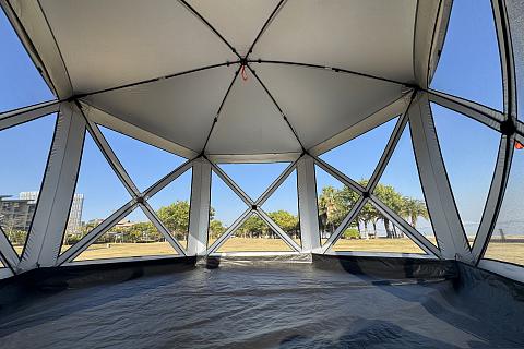 Фото шатер туристический kyoda 6 сторон, р.360*360*238см, плотн190т, 210d, цвет темно и светло серый